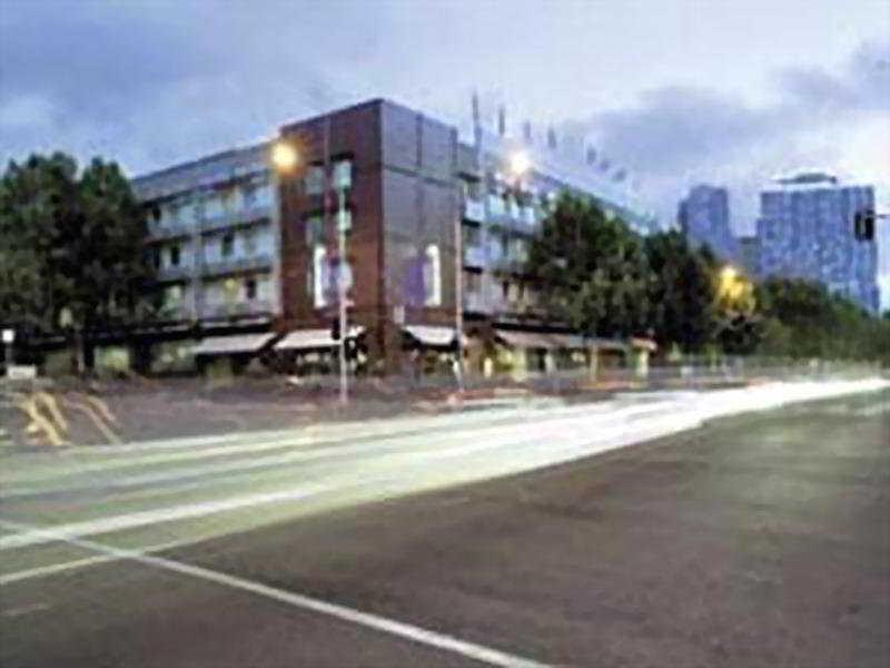 Zagame'S House Hotel Melbourne Luaran gambar The former headquarters of the Australian Institute of Sport in the Australian Capital Territory