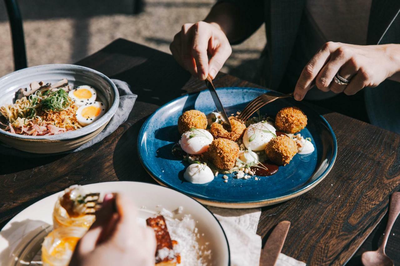 Zagame'S House Hotel Melbourne Luaran gambar A plate of scotch eggs